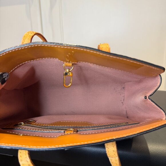 Authentic Louis Vuitton Catalina BB Vernis Patent Leather Handbag Golden - Picture 11 of 15